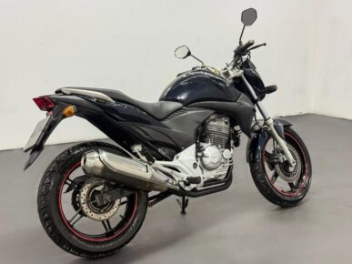 HONDA CB 300R 2012 - Ampére Multimarcas - Veículos usados e semi novos à venda em Curitiba/PR