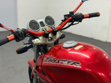 HONDA CBX 250 TWISTE 2003 - Ampére Multimarcas - Veículos usados e semi novos à venda em Curitiba/PR