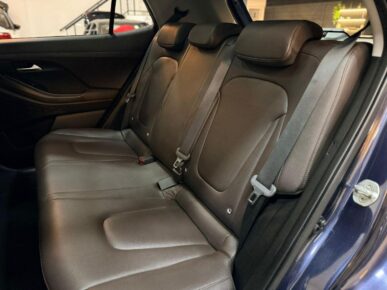 HYUNDAI CRETA 1TA PLTINUM 2023 - Ampére Multimarcas - Veículos usados e semi novos à venda em Curitiba/PR