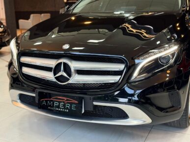 MERCEDES-BENZ GLA200FF 2017 - Ampére Multimarcas - Veículos usados e semi novos à venda em Curitiba/PR