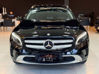 MERCEDES-BENZ GLA200FF 2017 - Ampére Multimarcas - Veículos usados e semi novos à venda em Curitiba/PR