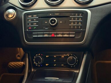 MERCEDES-BENZ GLA200FF 2017 - Ampére Multimarcas - Veículos usados e semi novos à venda em Curitiba/PR