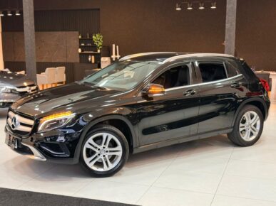 MERCEDES-BENZ GLA200FF 2017 - Ampére Multimarcas - Veículos usados e semi novos à venda em Curitiba/PR