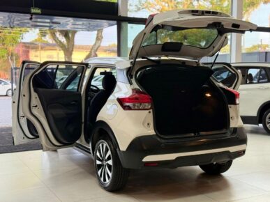 NISSAN KICKS SV 1.6 CVT 2019 - Ampére Multimarcas - Veículos usados e semi novos à venda em Curitiba/PR