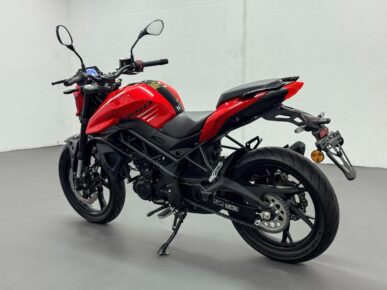 SHINERAY XY250-5A - MOTO FLASH 250 EFI 2026 - Ampére Multimarcas - Veículos usados e semi novos à venda em Curitiba/PR