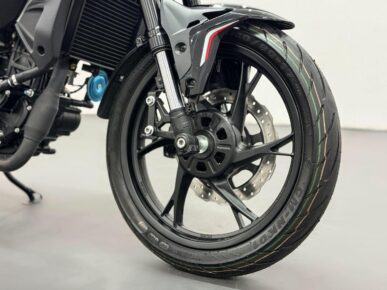 SHINERAY XY250-5A - MOTO FLASH 250 EFI 2026 - Ampére Multimarcas - Veículos usados e semi novos à venda em Curitiba/PR