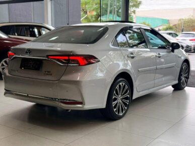 TOYOTA COROLLA APREMIUMH 2022 - Ampére Multimarcas - Veículos usados e semi novos à venda em Curitiba/PR