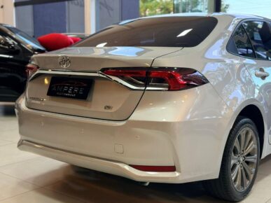 TOYOTA COROLLA XEI 20 2022 - Ampére Multimarcas - Veículos usados e semi novos à venda em Curitiba/PR