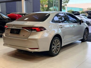 TOYOTA COROLLA XEI 20 2022 - Ampére Multimarcas - Veículos usados e semi novos à venda em Curitiba/PR