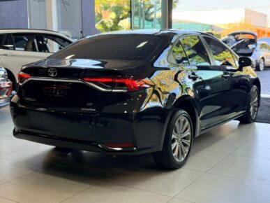 TOYOTA COROLLA XEI 20 2023 - Ampére Multimarcas - Veículos usados e semi novos à venda em Curitiba/PR