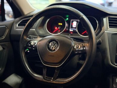 VOLKSWAGEN TIGUAN ALLSPACE CL 2018 - Ampére Multimarcas - Veículos usados e semi novos à venda em Curitiba/PR