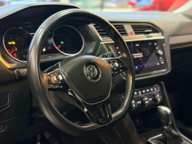 VOLKSWAGEN TIGUAN ALLSPACE CL 2018 - Ampére Multimarcas - Veículos usados e semi novos à venda em Curitiba/PR