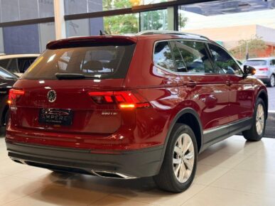 VOLKSWAGEN TIGUAN ALLSPACE CL 2018 - Ampére Multimarcas - Veículos usados e semi novos à venda em Curitiba/PR