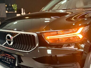 VOLVO XC40 T5 MOMENTUM 2020 - Ampére Multimarcas - Veículos usados e semi novos à venda em Curitiba/PR