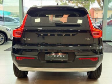 VOLVO XC40 T5 MOMENTUM 2020 - Ampére Multimarcas - Veículos usados e semi novos à venda em Curitiba/PR