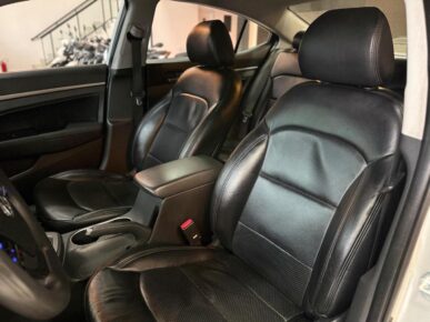HYUNDAI ELANTRA 2018 - Ampére Multimarcas - Veículos usados e semi novos à venda em Curitiba/PR