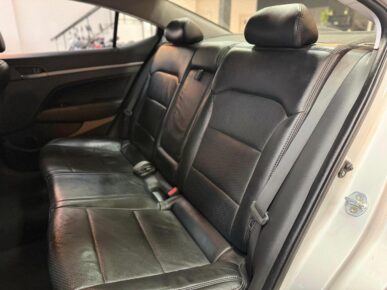 HYUNDAI ELANTRA 2018 - Ampére Multimarcas - Veículos usados e semi novos à venda em Curitiba/PR