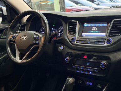 HYUNDAI TUCSON TURBO GLS 2018 - Ampére Multimarcas - Veículos usados e semi novos à venda em Curitiba/PR