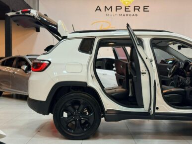 JEEP COMPASS LONGITUDE F 2018 - Ampére Multimarcas - Veículos usados e semi novos à venda em Curitiba/PR
