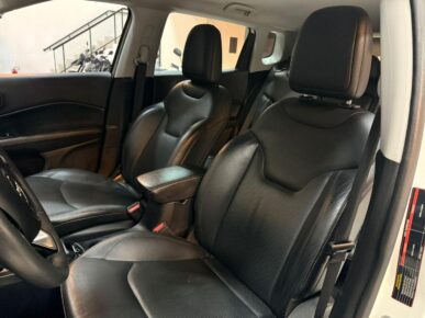 JEEP COMPASS LONGITUDE F 2018 - Ampére Multimarcas - Veículos usados e semi novos à venda em Curitiba/PR