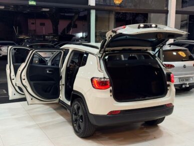 JEEP COMPASS LONGITUDE F 2018 - Ampére Multimarcas - Veículos usados e semi novos à venda em Curitiba/PR