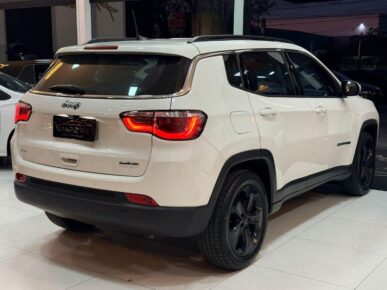 JEEP COMPASS LONGITUDE F 2018 - Ampére Multimarcas - Veículos usados e semi novos à venda em Curitiba/PR