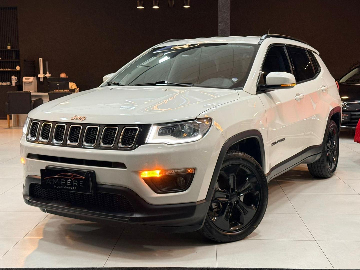 JEEP COMPASS LONGITUDE F 2018 - Ampére Multimarcas - Veículos usados e semi novos à venda em Curitiba/PR