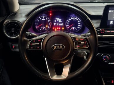 KIA CERATO FF EX2.0 AT 2020 - Ampére Multimarcas - Veículos usados e semi novos à venda em Curitiba/PR