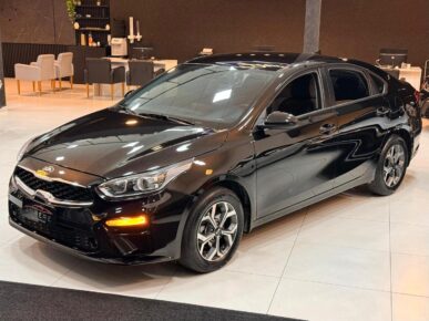KIA CERATO FF EX2.0 AT 2020 - Ampére Multimarcas - Veículos usados e semi novos à venda em Curitiba/PR