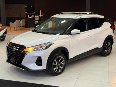 NISSAN KICKS SENSE CVT 2022 - Ampére Multimarcas - Veículos usados e semi novos à venda em Curitiba/PR