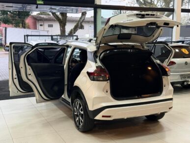 NISSAN KICKS SENSE CVT 2022 - Ampére Multimarcas - Veículos usados e semi novos à venda em Curitiba/PR