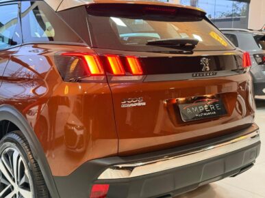 PEUGEOT 3008 GRIFFE AT 2018 - Ampére Multimarcas - Veículos usados e semi novos à venda em Curitiba/PR