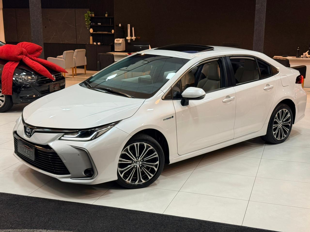 TOYOTA COROLLA A PREMIUM H 2023 - Ampére Multimarcas - Veículos usados e semi novos à venda em Curitiba/PR