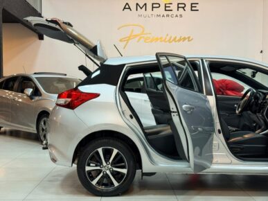 TOYOTA YARIS HB XS 15 AT 2019 - Ampére Multimarcas - Veículos usados e semi novos à venda em Curitiba/PR