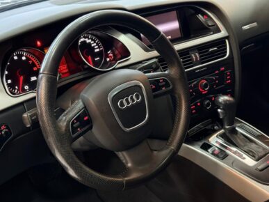 AUDI A5 SPB 2.0TFSI 2011 - Ampére Multimarcas - Veículos usados e semi novos à venda em Curitiba/PR