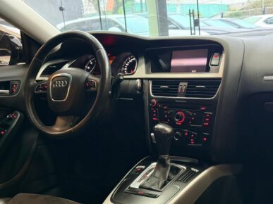 AUDI A5 SPB 2.0TFSI 2011 - Ampére Multimarcas - Veículos usados e semi novos à venda em Curitiba/PR