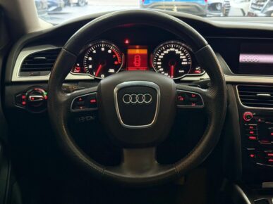 AUDI A5 SPB 2.0TFSI 2011 - Ampére Multimarcas - Veículos usados e semi novos à venda em Curitiba/PR
