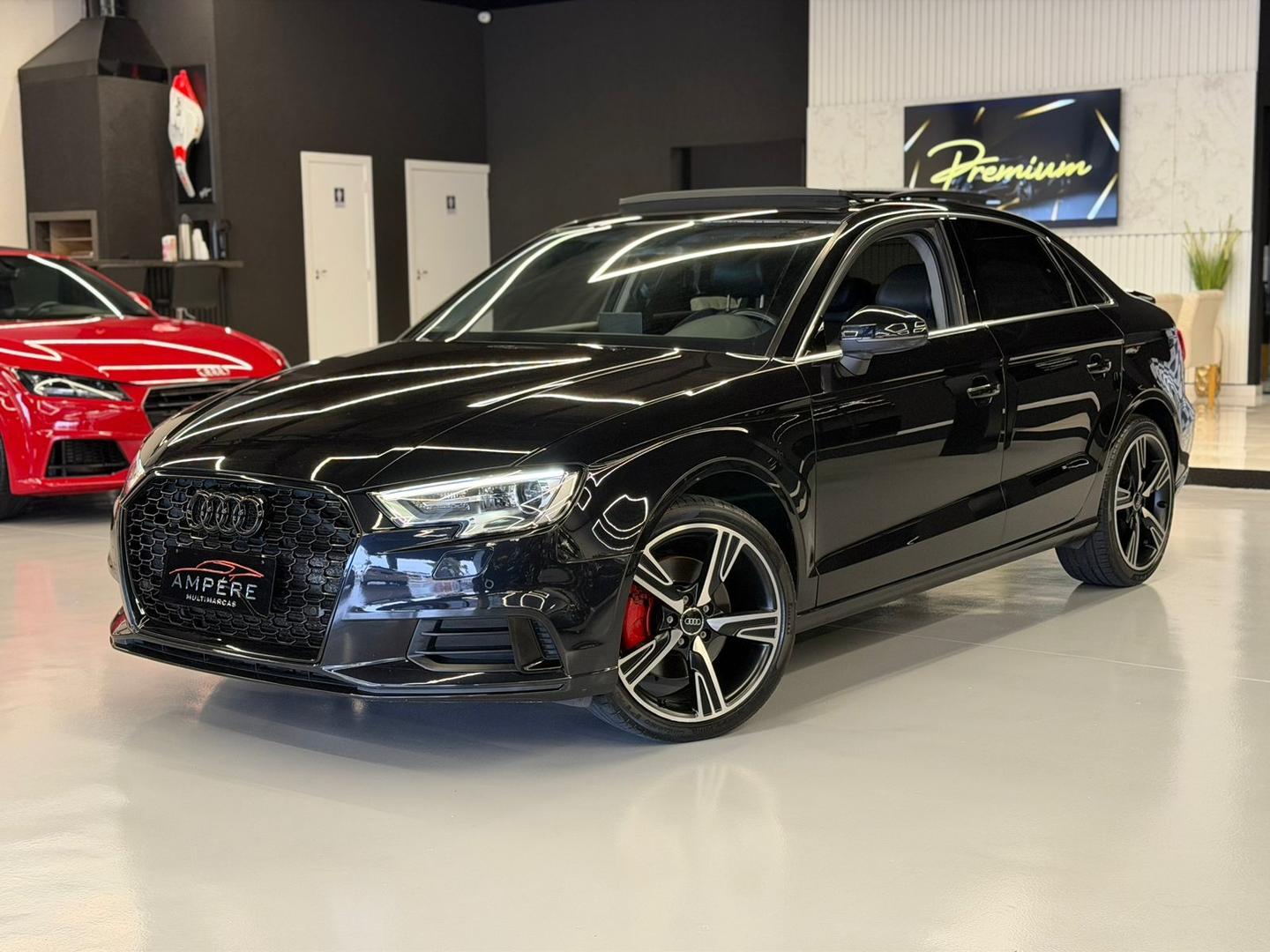 AUDI AUDA3 LM 220CV 2018 - Ampére Multimarcas - Veículos usados e semi novos à venda em Curitiba/PR