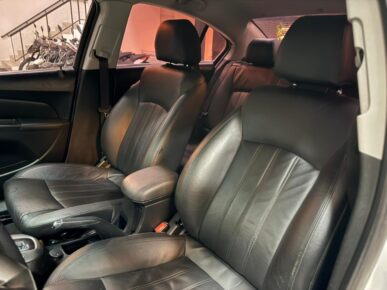 CHEVROLET CRUZE LT NB 2014 - Ampére Multimarcas - Veículos usados e semi novos à venda em Curitiba/PR