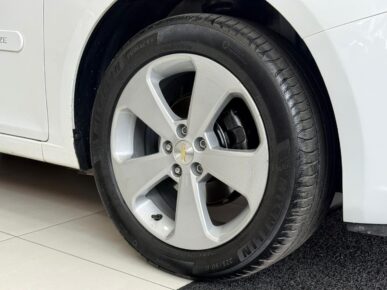 CHEVROLET CRUZE LT NB 2014 - Ampére Multimarcas - Veículos usados e semi novos à venda em Curitiba/PR