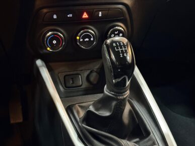 CHEVROLET ONIX PLUS 10MT LT2 2021 - Ampére Multimarcas - Veículos usados e semi novos à venda em Curitiba/PR