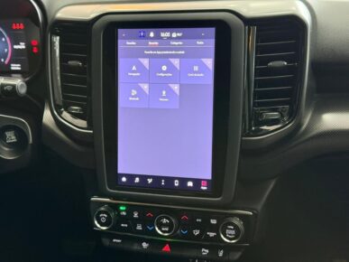 FIAT NOVO FIAT TORO ULTRA TURBO 2025 - Ampére Multimarcas - Veículos usados e semi novos à venda em Curitiba/PR