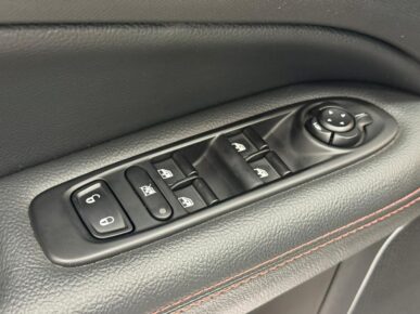 FIAT NOVO FIAT TORO ULTRA TURBO 2025 - Ampére Multimarcas - Veículos usados e semi novos à venda em Curitiba/PR