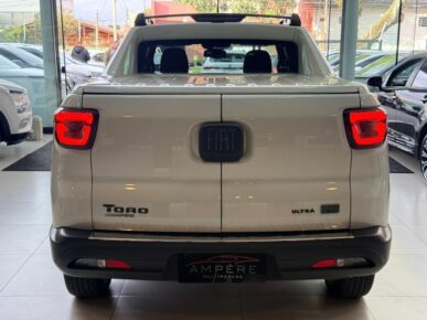 FIAT NOVO FIAT TORO ULTRA TURBO 2025 - Ampére Multimarcas - Veículos usados e semi novos à venda em Curitiba/PR