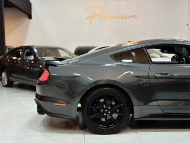 FORD MUSTANG GT 2020 - Ampére Multimarcas - Veículos usados e semi novos à venda em Curitiba/PR