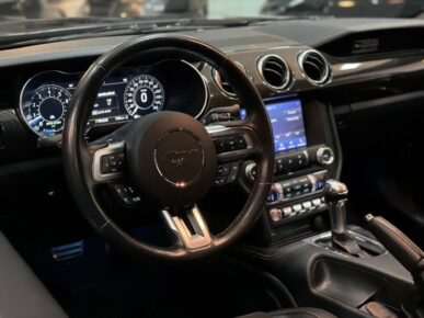 FORD MUSTANG GT 2020 - Ampére Multimarcas - Veículos usados e semi novos à venda em Curitiba/PR