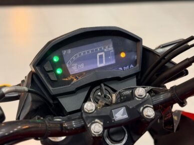HONDA CB250F TWISTER ABS 2022 - Ampére Multimarcas - Veículos usados e semi novos à venda em Curitiba/PR