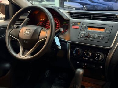 HONDA CITY LX CVT 2015 - Ampére Multimarcas - Veículos usados e semi novos à venda em Curitiba/PR