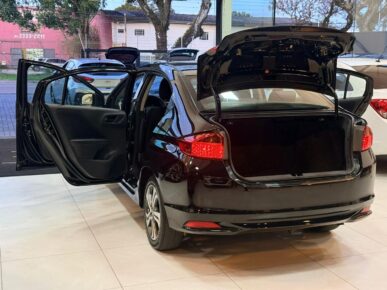 HONDA CITY LX CVT 2015 - Ampére Multimarcas - Veículos usados e semi novos à venda em Curitiba/PR