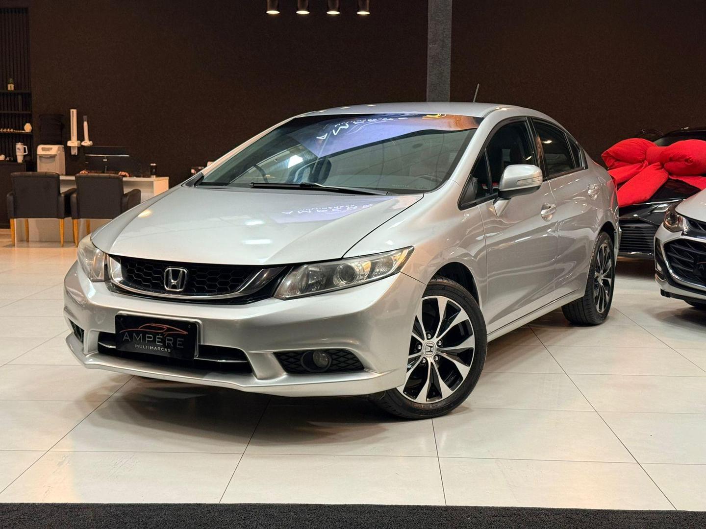 HONDA CIVIC LXR 2015 - Ampére Multimarcas - Veículos usados e semi novos à venda em Curitiba/PR